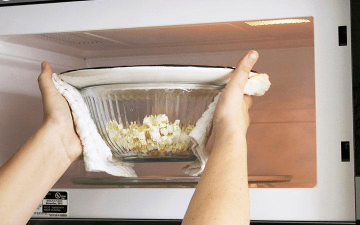 2-is-popcorn-bad-for-you-when-you-heat-it-in-the-microwave-weakness